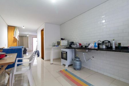 Casa para alugar com 130m², 3 quartos e 2 vagasCozinha