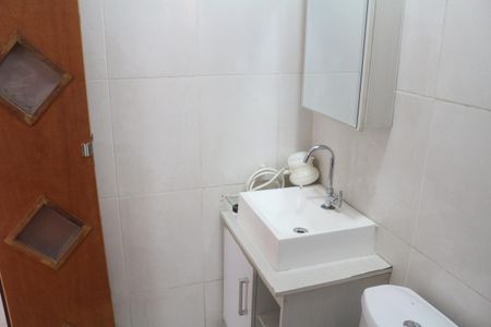 Casa à venda com 160m², 3 quartos e 2 vagasBanheiro 2
