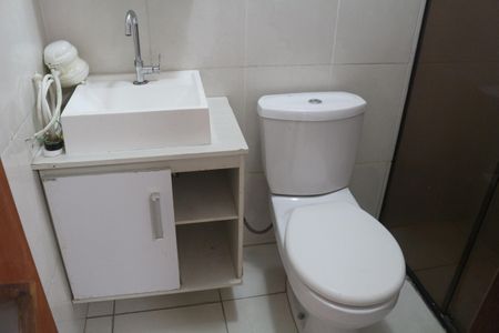 Casa à venda com 160m², 3 quartos e 2 vagasBanheiro 2