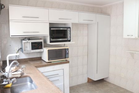 Casa à venda com 160m², 3 quartos e 2 vagasCozinha