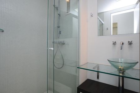 Apartamento para alugar com 70m², 2 quartos e 1 vaga Apartamento para alugar com 70m², 2 quartos e 1 vagaBanheiro Social