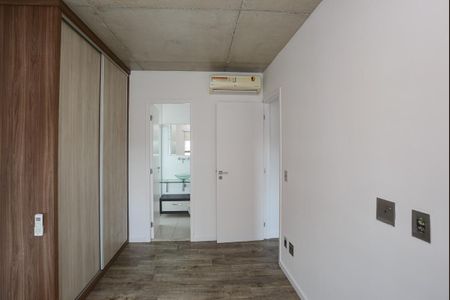 Apartamento para alugar com 70m², 2 quartos e 1 vaga Apartamento para alugar com 70m², 2 quartos e 1 vagaQuarto 1 Suíte