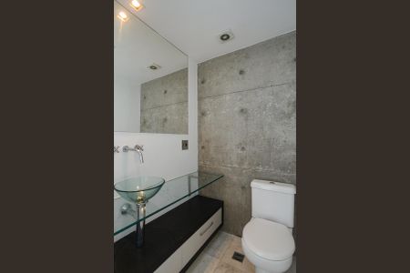 Apartamento para alugar com 70m², 2 quartos e 1 vaga Apartamento para alugar com 70m², 2 quartos e 1 vagaBanheiro Social