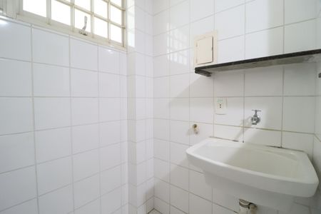 Apartamento para alugar com 42m², 1 quarto e 1 vagaÁrea de Serviço