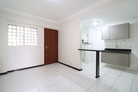 Sala de apartamento para alugar com 1 quarto, 42m² em Tibery, Uberlândia