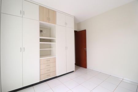 Quarto de apartamento para alugar com 1 quarto, 42m² em Tibery, Uberlândia