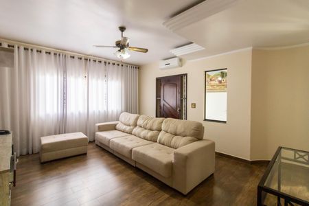 Sala de casa à venda com 3 quartos, 289m² em Vila Rosalia, Guarulhos