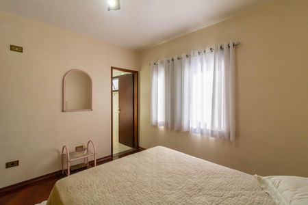 Casa à venda com 289m², 3 quartos e 5 vagas Casa à venda com 289m², 3 quartos e 5 vagasSuíte 2