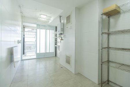 Apartamento à venda com 140m², 3 quartos e 2 vagasÁrea de Serviço