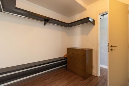 Apartamento à venda com 140m², 3 quartos e 2 vagasCloset da suíte 3