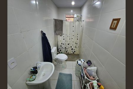 Casa para alugar com 180m², 1 quarto e 1 vaga Casa para alugar com 180m², 1 quarto e 1 vagaBanheiro social