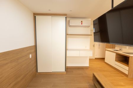 Studio para alugar com 30m², 1 quarto e sem vaga Studio para alugar com 30m², 1 quarto e sem vagaStudio