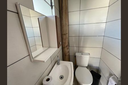 Casa à venda com 138m², 3 quartos e 2 vagasBanheiro