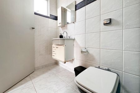 Casa para alugar com 317m², 4 quartos e 4 vagasBanheiro da Suíte 3