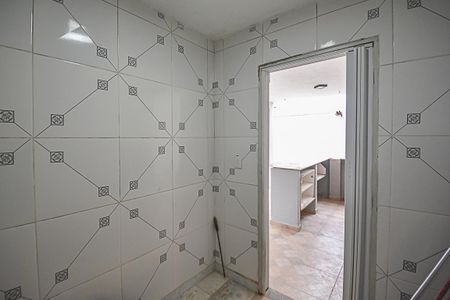 Casa para alugar com 317m², 4 quartos e 4 vagas Casa para alugar com 317m², 4 quartos e 4 vagasQuarto de Serviço