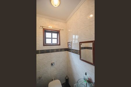 Casa para alugar com 317m², 4 quartos e 4 vagas Casa para alugar com 317m², 4 quartos e 4 vagasLavabo