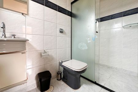 Casa para alugar com 317m², 4 quartos e 4 vagasBanheiro da Suíte 3