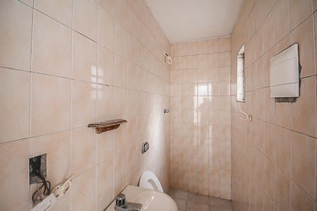 Casa para alugar com 317m², 4 quartos e 4 vagas Casa para alugar com 317m², 4 quartos e 4 vagasBanheiro de serviço