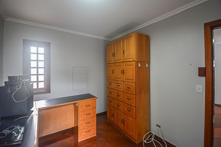 Casa para alugar com 317m², 4 quartos e 4 vagas Casa para alugar com 317m², 4 quartos e 4 vagasEscritório