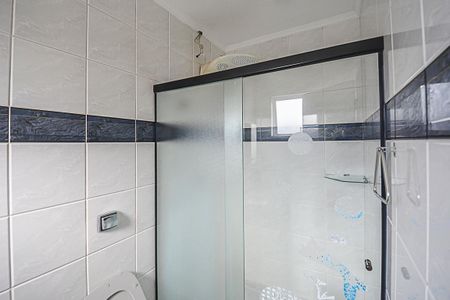 Casa para alugar com 317m², 4 quartos e 4 vagas Casa para alugar com 317m², 4 quartos e 4 vagasBanheiro da Suíte 4