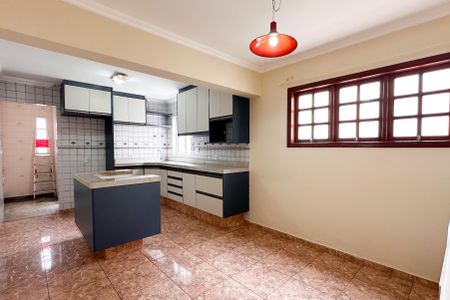 Casa para alugar com 317m², 4 quartos e 4 vagasCozinha