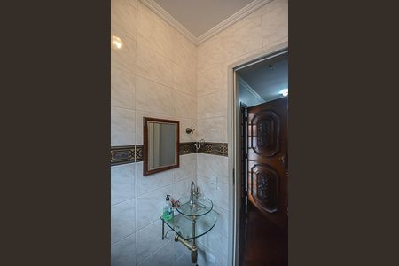 Casa para alugar com 317m², 4 quartos e 4 vagas Casa para alugar com 317m², 4 quartos e 4 vagasLavabo