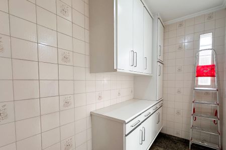 Casa para alugar com 317m², 4 quartos e 4 vagasDespensa