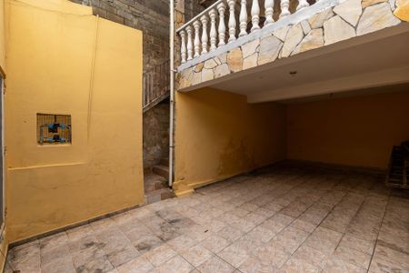 Casa à venda com 340m², 3 quartos e 1 vaga Casa à venda com 340m², 3 quartos e 1 vagaGaragem