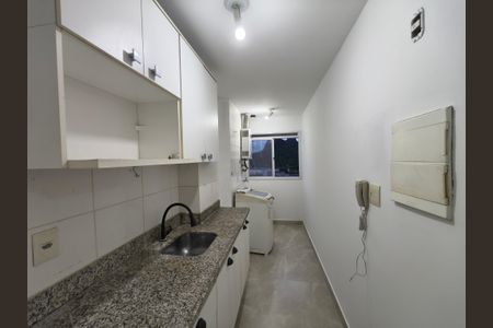 Cozinha e Área de Serviço de apartamento para alugar com 3 quartos, 115m² em Jacarepaguá, Rio de Janeiro