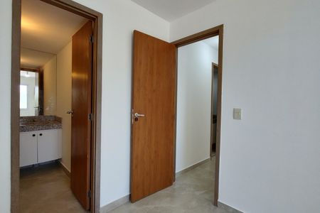 Apartamento para alugar com 115m², 3 quartos e 1 vagaSuíte