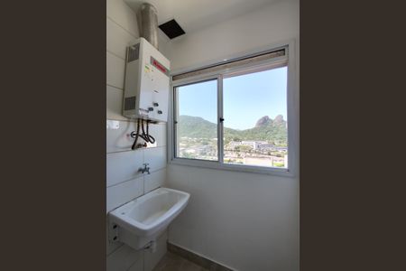 Apartamento para alugar com 115m², 3 quartos e 1 vagaÁrea de Serviço