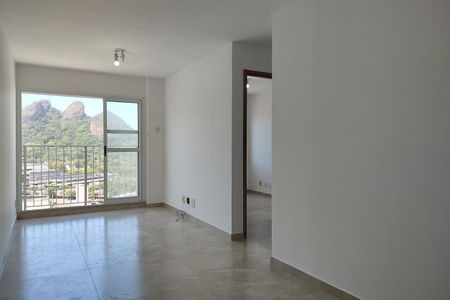 Sala/Cozinha de apartamento para alugar com 3 quartos, 115m² em Jacarepaguá, Rio de Janeiro