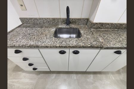 Pia - Cozinha de apartamento para alugar com 3 quartos, 115m² em Jacarepaguá, Rio de Janeiro