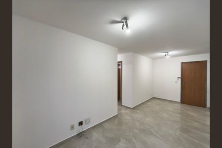 Sala de apartamento para alugar com 3 quartos, 115m² em Jacarepaguá, Rio de Janeiro