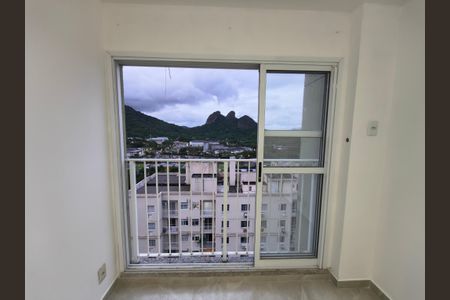 Vista - Sala de apartamento para alugar com 3 quartos, 115m² em Jacarepaguá, Rio de Janeiro