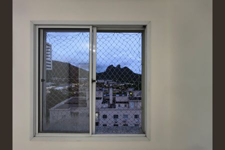 Vista do quarto de apartamento para alugar com 3 quartos, 115m² em Jacarepaguá, Rio de Janeiro