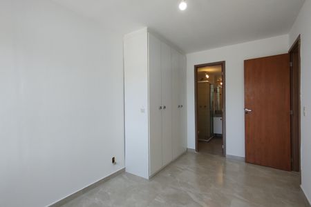 Apartamento para alugar com 115m², 3 quartos e 1 vagaSuíte