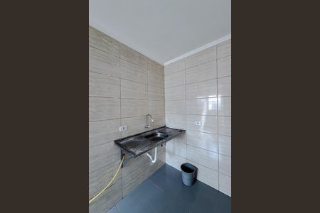 Cozinha de apartamento para alugar com 1 quarto, 29m² em Quarta Parada, São Paulo