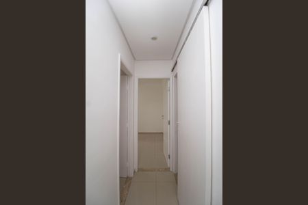 Apartamento para alugar com 59m², 2 quartos e 1 vaga Apartamento para alugar com 59m², 2 quartos e 1 vagaCorredor