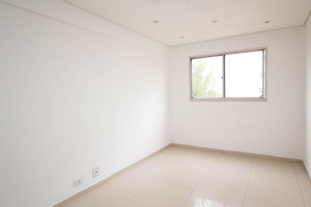 Sala de apartamento para alugar com 2 quartos, 59m² em Piqueri, São Paulo