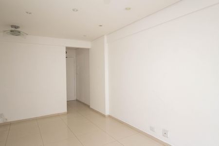 Sala de apartamento para alugar com 2 quartos, 59m² em Piqueri, São Paulo