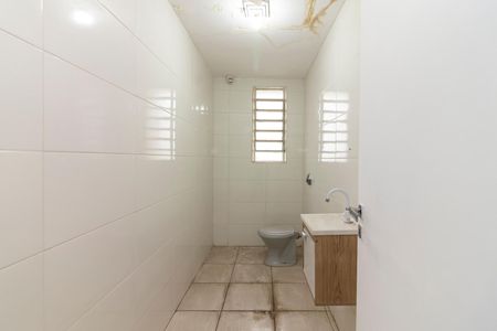 Casa para alugar com 280m², 3 quartos e 1 vaga Casa para alugar com 280m², 3 quartos e 1 vagaBanheiro 1