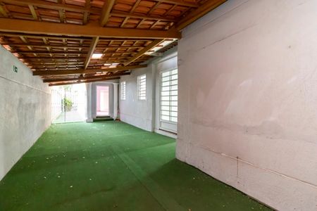 Casa para alugar com 280m², 3 quartos e 1 vaga Casa para alugar com 280m², 3 quartos e 1 vagaQuintal