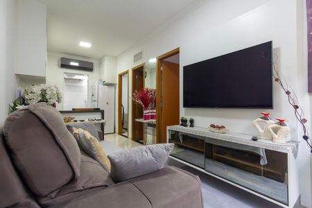 Apartamento à venda com 47m², 2 quartos e 1 vaga Apartamento à venda com 47m², 2 quartos e 1 vagaSala