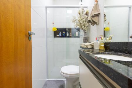 Apartamento à venda com 47m², 2 quartos e 1 vaga Apartamento à venda com 47m², 2 quartos e 1 vagaBanheiroBanheiro