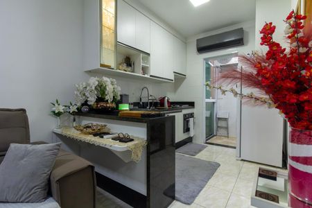 Apartamento à venda com 47m², 2 quartos e 1 vaga Apartamento à venda com 47m², 2 quartos e 1 vagaCozinha