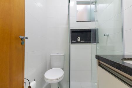 Apartamento à venda com 47m², 2 quartos e sem vaga Apartamento à venda com 47m², 2 quartos e sem vagaBanheiro