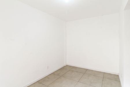 Quarto 2 de apartamento para alugar com 2 quartos, 56m² em Marechal Rondon, Canoas