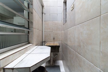 Casa para alugar com 100m², 2 quartos e 1 vagaÁrea de Serviço