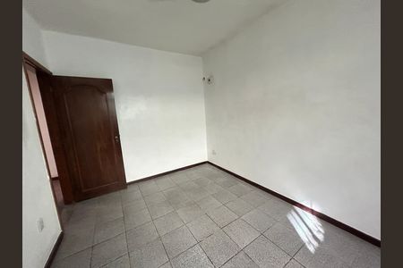 Casa de condomínio para alugar com 239m², 3 quartos e 1 vagaQuarto 2